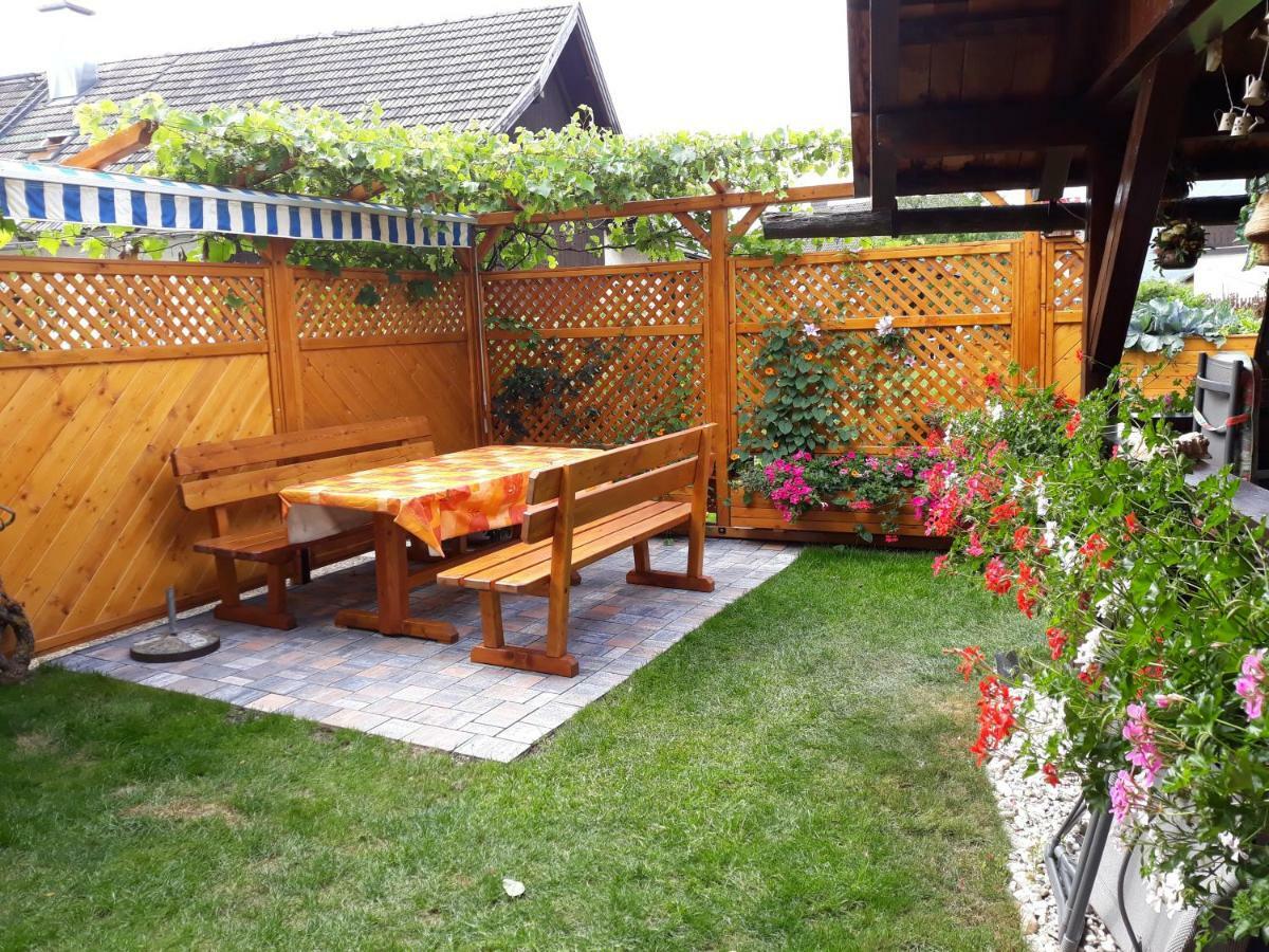 Haus Dorfer Bed & Breakfast Mariapfarr Ngoại thất bức ảnh